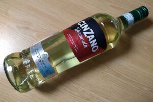 cinzano vermouth チンザノドライ。ベルモット2025-06-26