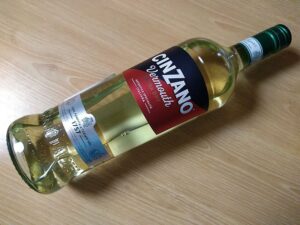cinzano vermouth チンザノドライ。ベルモット2025-06-26