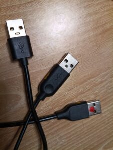 usb cables ケーブル。顔2026-02-12