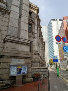 basha 馬車道。歴史博物館。通り