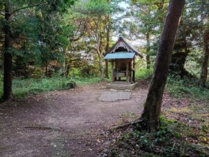 金光寺山。社2