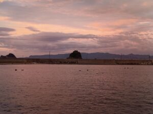 宇受賀。夕焼け3
