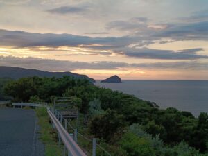 宇受賀海岸線。夕焼け3
