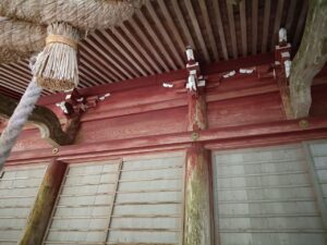 焼火神社。軒下