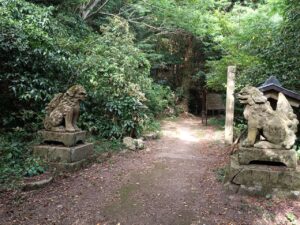 焼火神社。狛犬