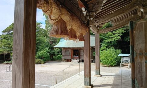 隠岐神社。注連縄