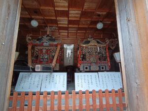 隠岐神社。神輿